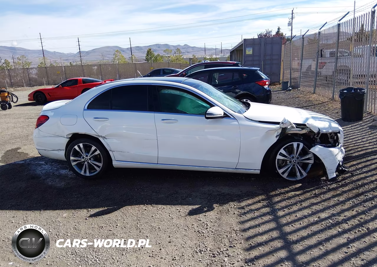 2018 Mercedes-Benz C 300 VIN:WDDWF4JB1JR410163 - 13