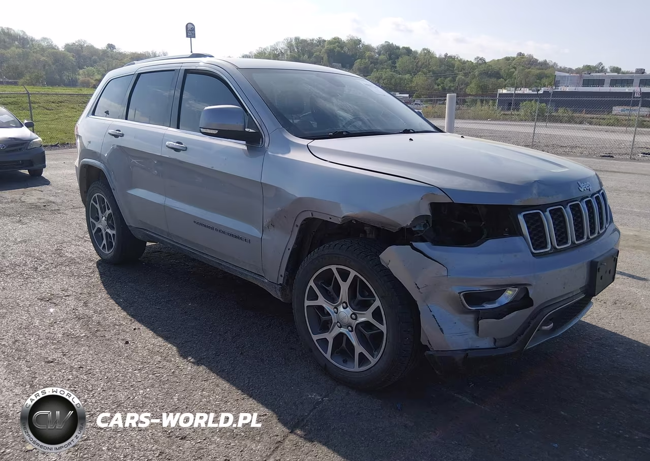 2018 Jeep Grand Cherokee Sterling Edition 4X4 – zdjęcie 1 z 16