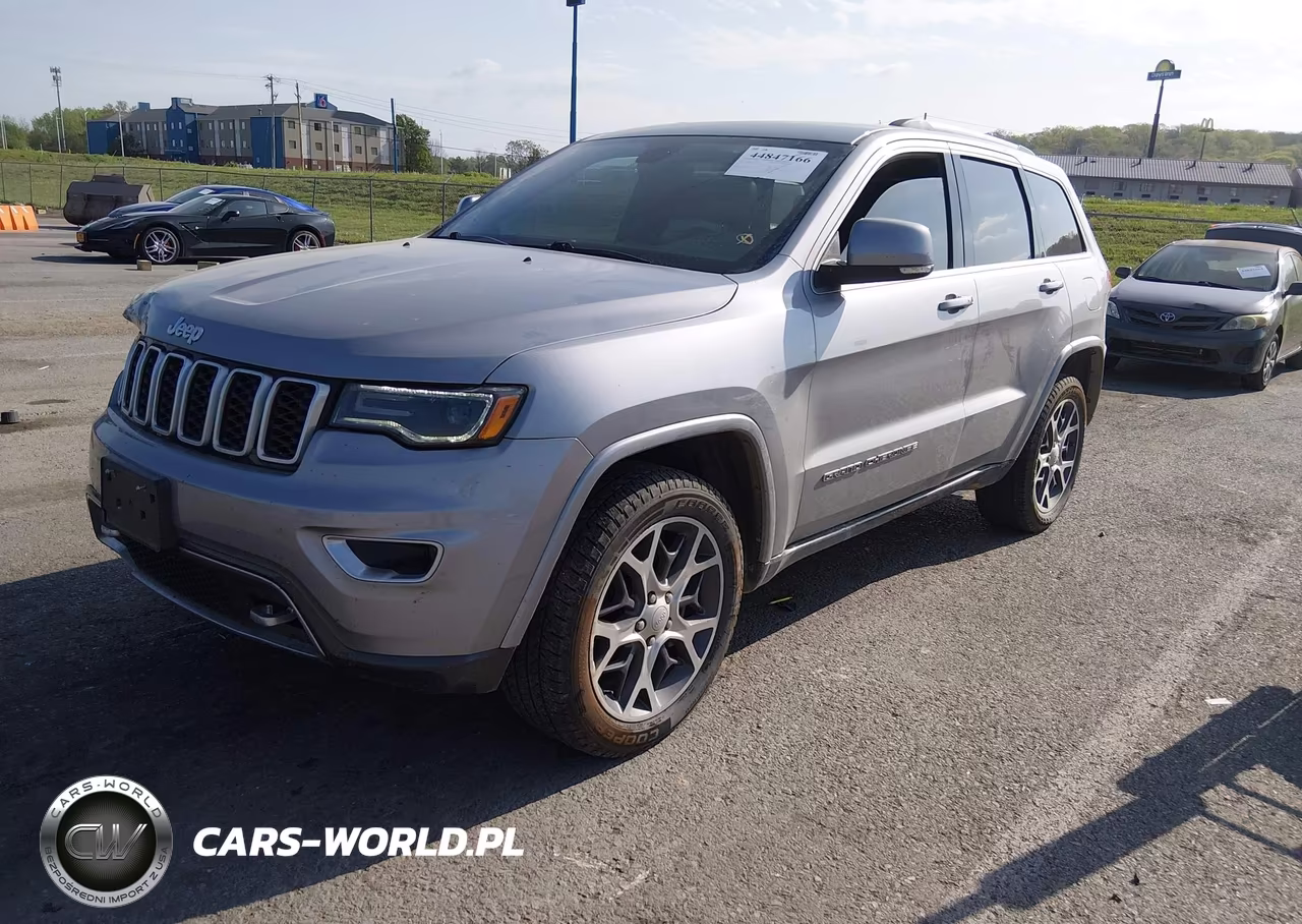 2018 Jeep Grand Cherokee Sterling Edition 4X4 VIN:1C4RJFBG4JC286520 - 2
