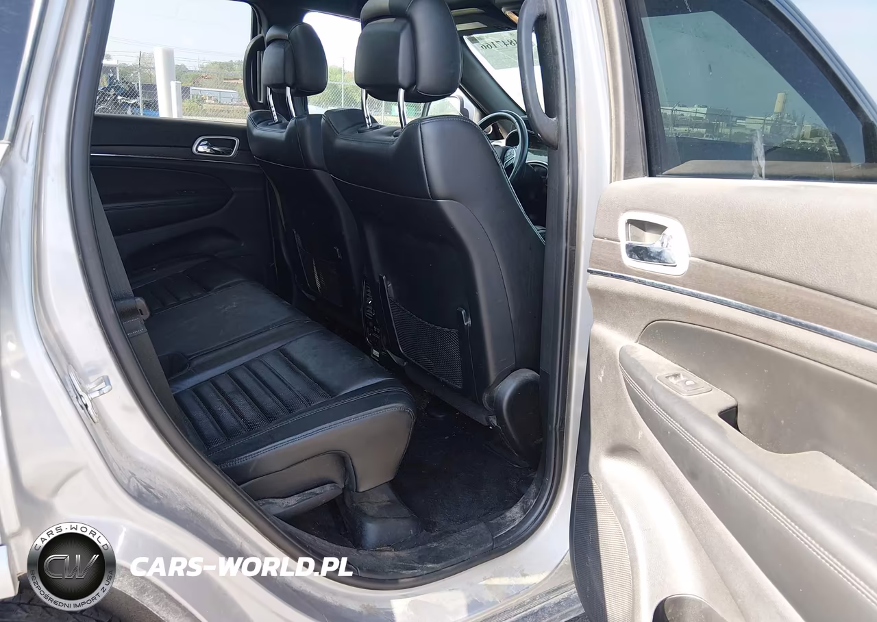 2018 Jeep Grand Cherokee Sterling Edition 4X4 VIN:1C4RJFBG4JC286520 - 8