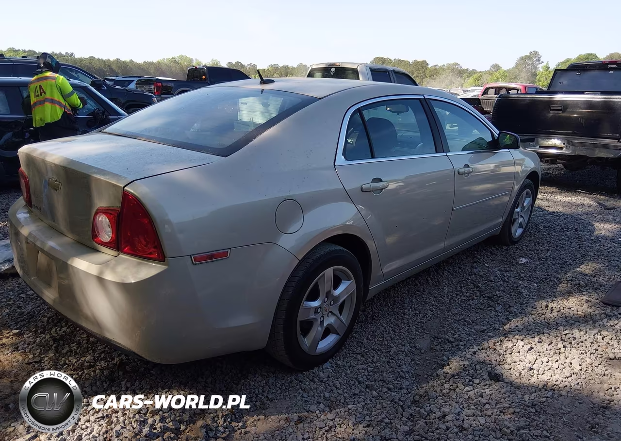 2011 Chevrolet Malibu Ls VIN:1G1ZB5E11BF184664 - 4