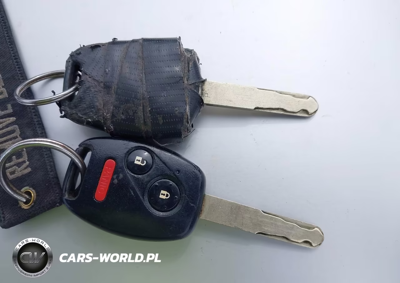 2013 Honda Fit VIN:JHMGE8H38DC042268 - 11