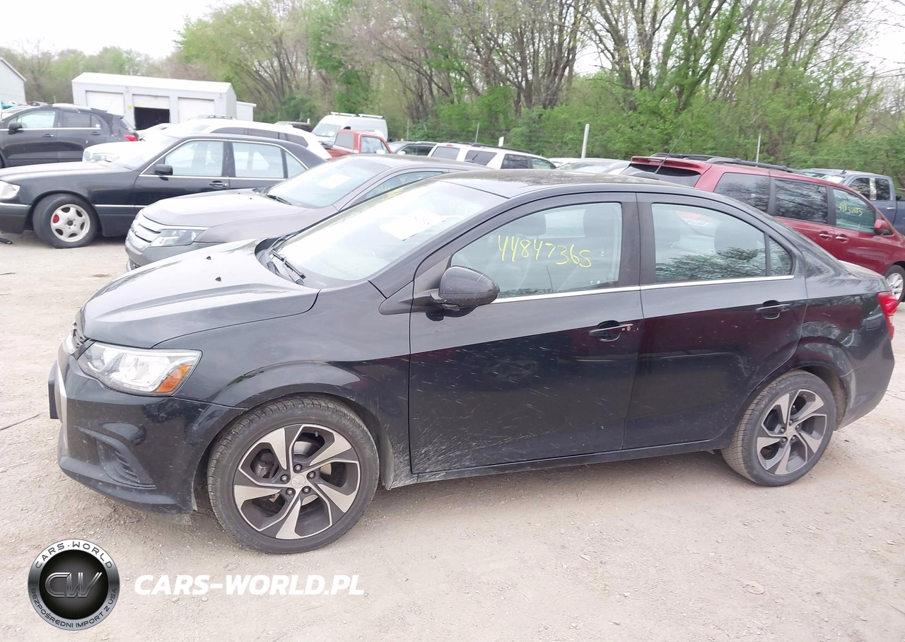 2019 Chevrolet Sonic Premier Auto VIN:1G1JF5SB5K4122405 - 14