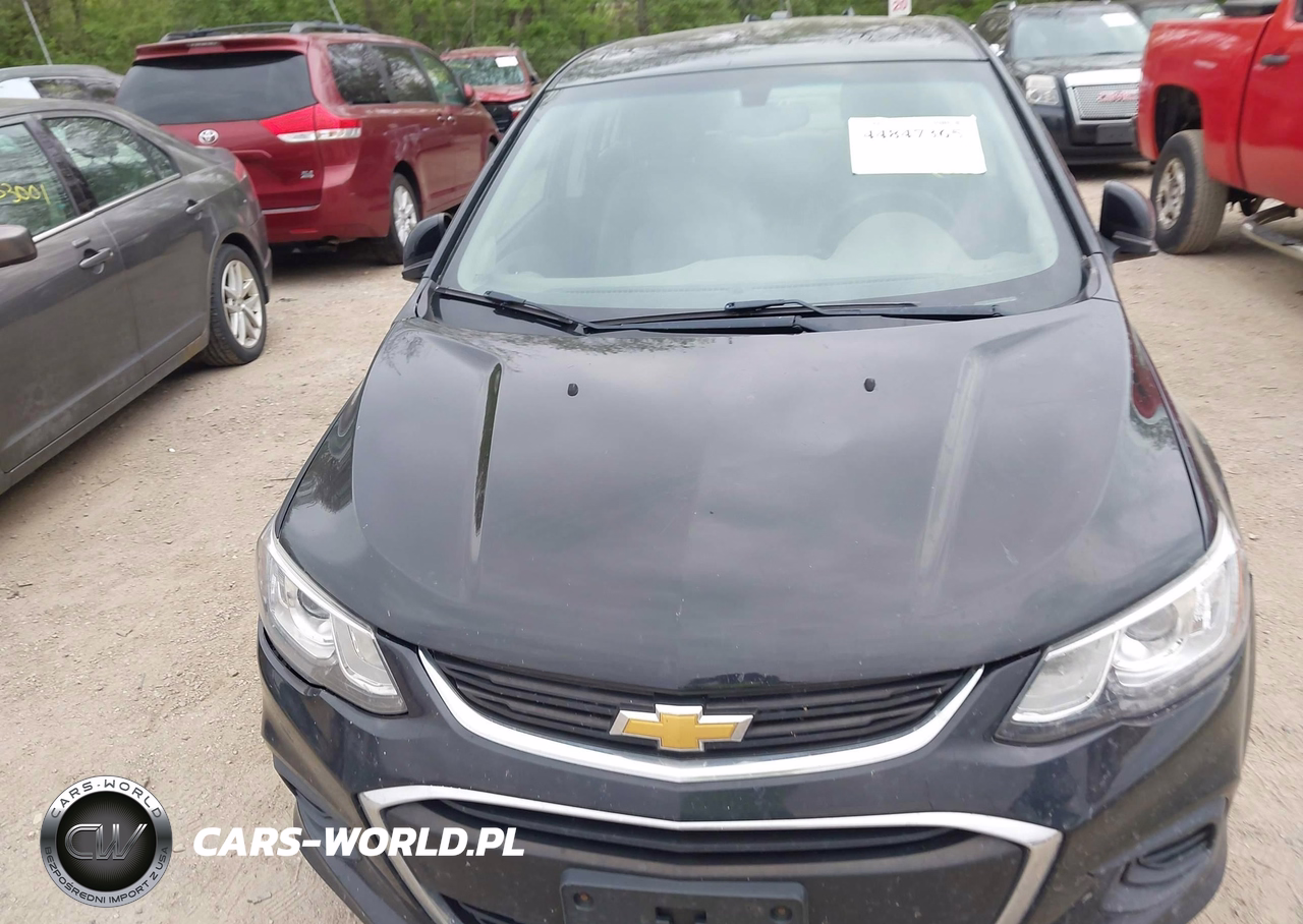 2019 Chevrolet Sonic Premier Auto VIN:1G1JF5SB5K4122405 - 6