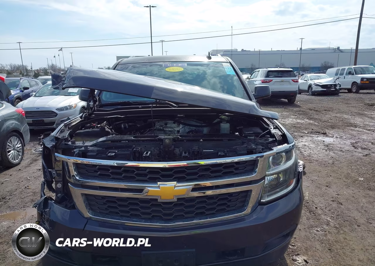 2015 Chevrolet Tahoe Ls VIN:1GNSKAKC2FR611272 - 13