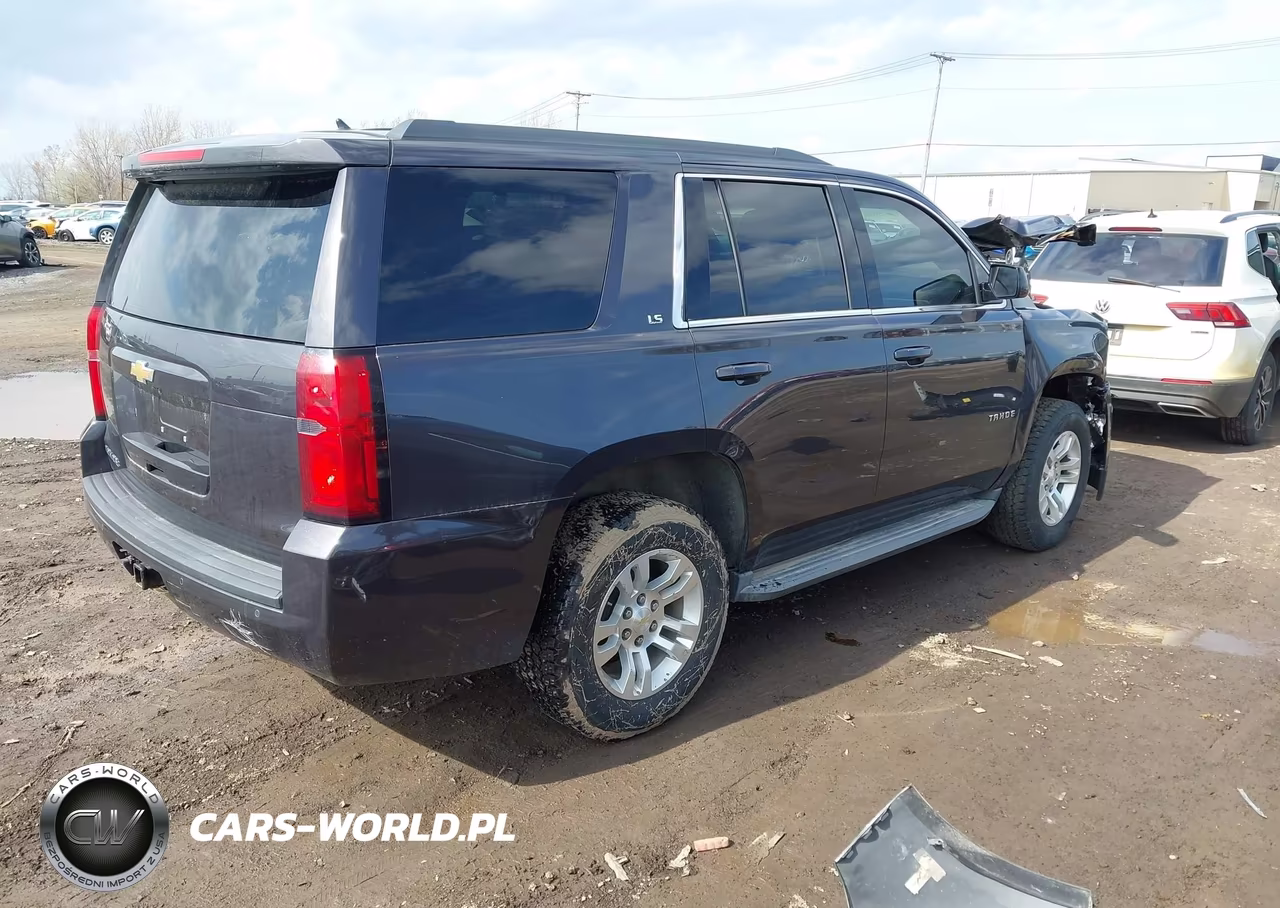 2015 Chevrolet Tahoe Ls VIN:1GNSKAKC2FR611272 - 4
