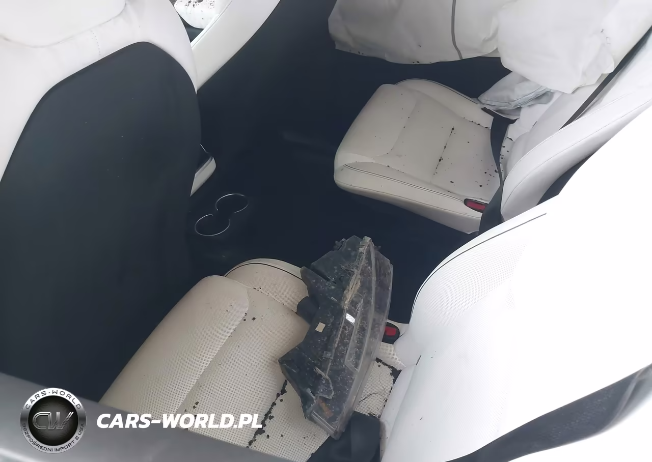 2023 Tesla Model X Plaid Tri Motor All-Wheel Drive VIN:7SAXCBE61PF404194 - 8