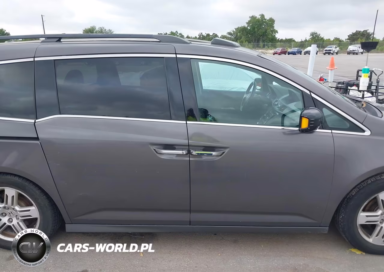 2012 Honda Odyssey Touring-Touring Elite VIN:5FNRL5H96CB001593 - 13