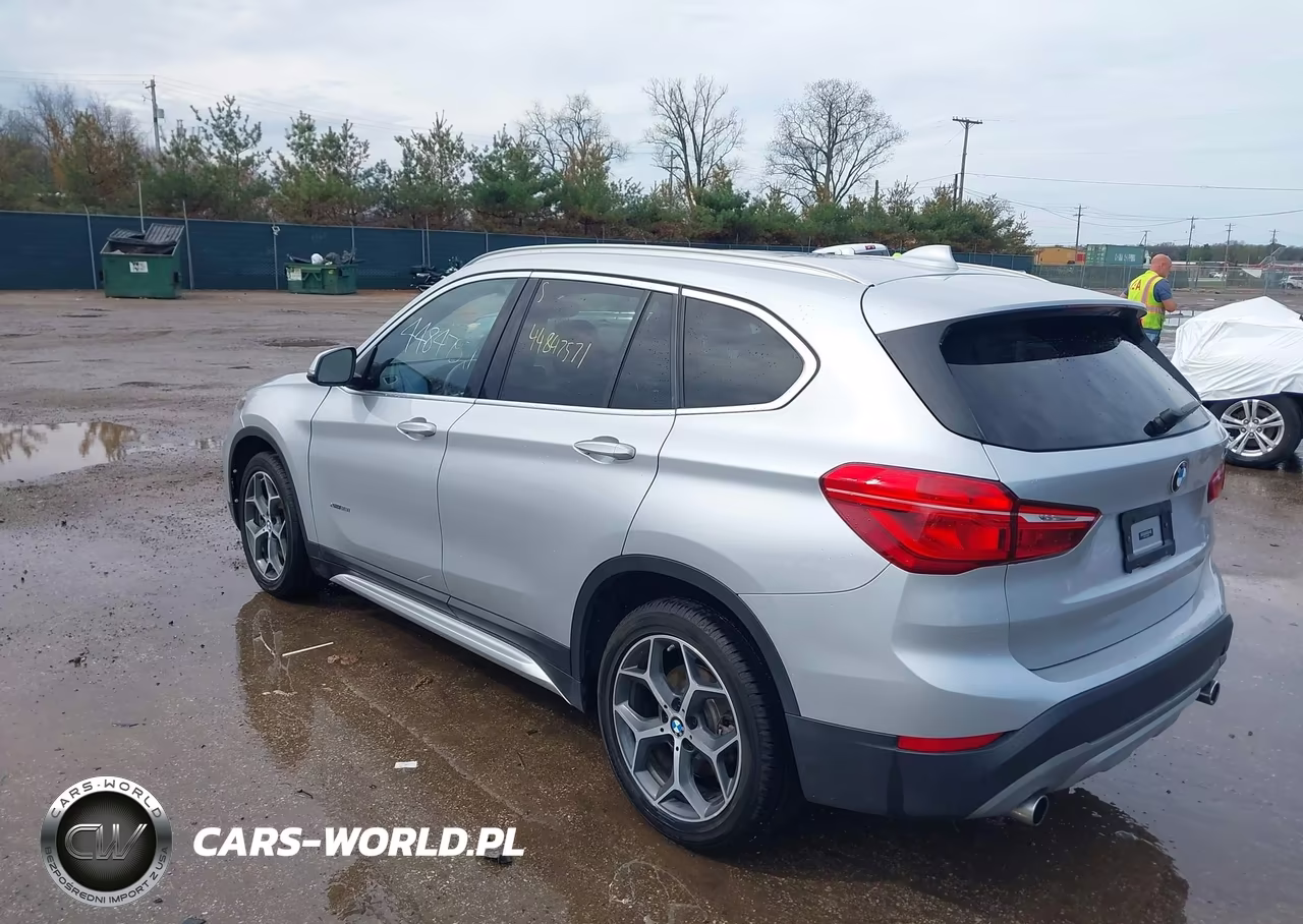 2018 BMW X1 xDrive28I VIN:WBXHT3C39J5K22657 - 3