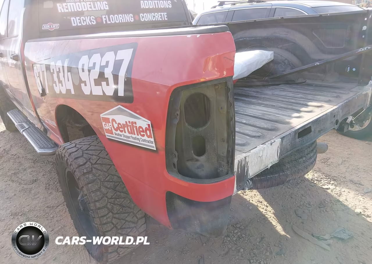2019 Ram 2500 Big Horn 4X4 6'4 Box VIN:3C6UR5DL6KG663877 - 17