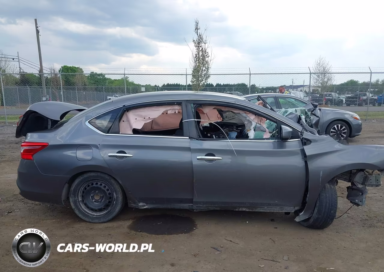 2019 Nissan Sentra S VIN:3N1AB7AP1KY359694 - 13