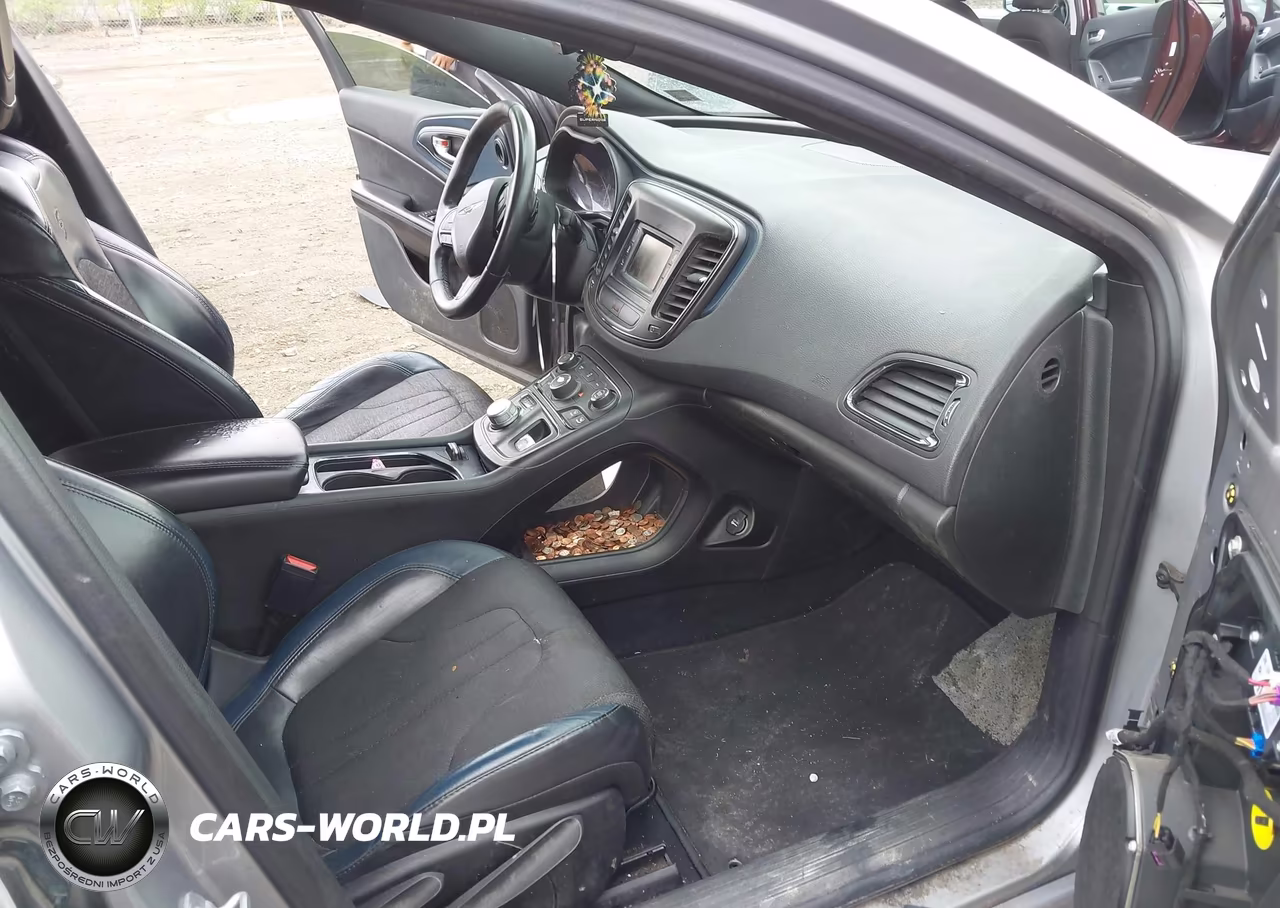 2016 Chrysler 200 S VIN:1C3CCCBB1GN125045 - 5