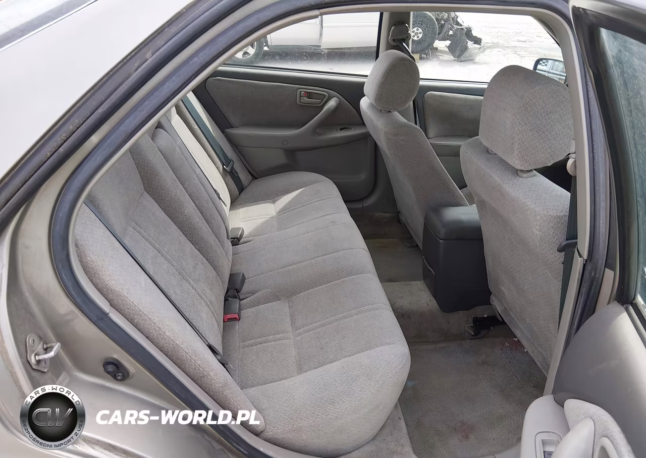 2000 Toyota Camry Le VIN:JT2BG22K3Y0466167 - 8