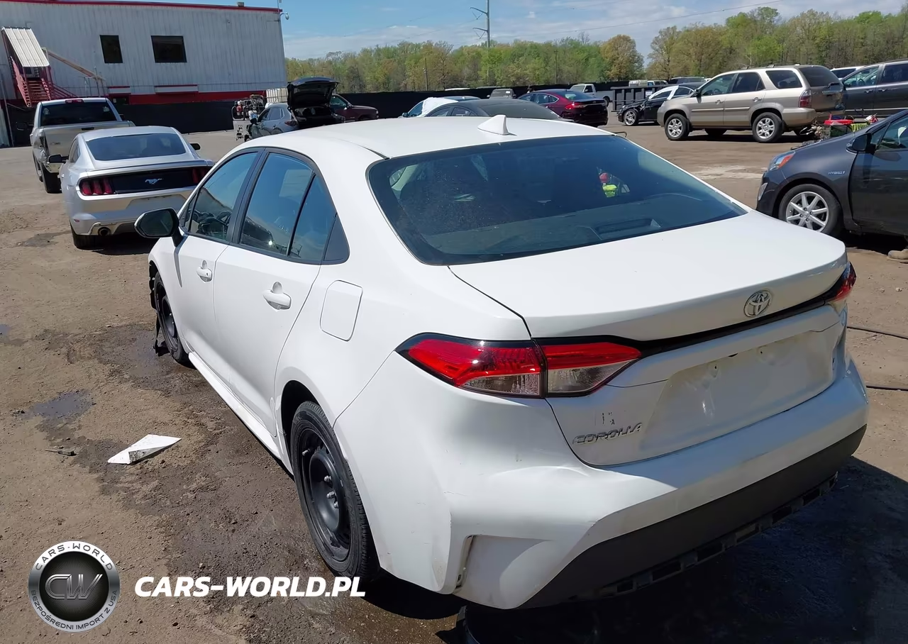 2022 Toyota Corolla Le VIN:5YFEPMAE5NP330040 - 3