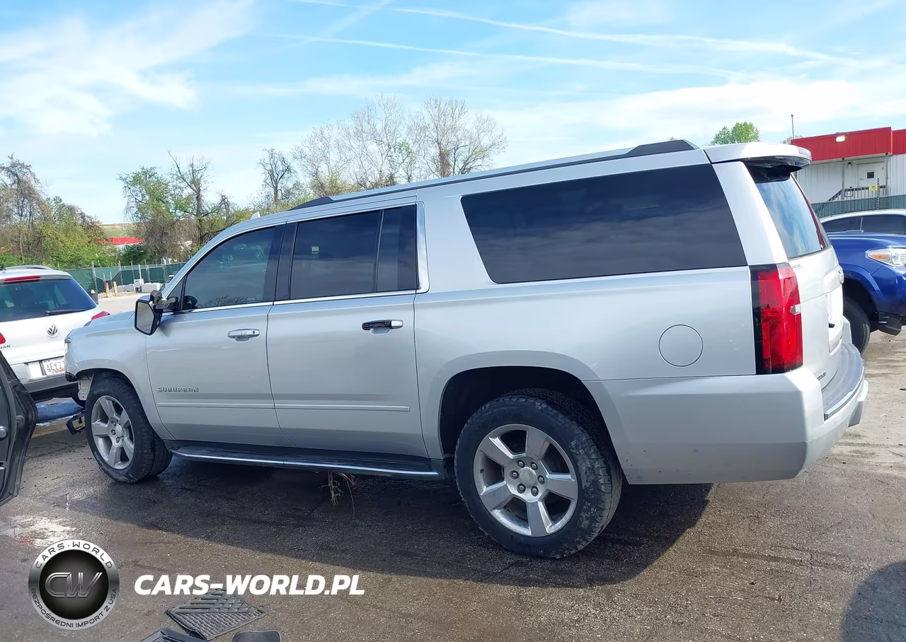2018 Chevrolet Suburban Premier VIN:1GNSCJKC7JR196620 - 15