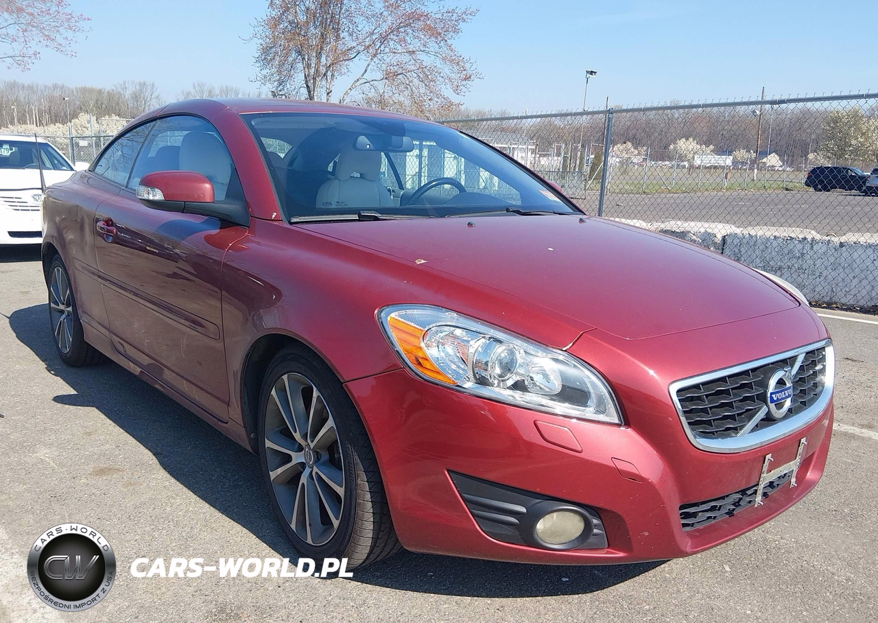 2012 Volvo C70 T5