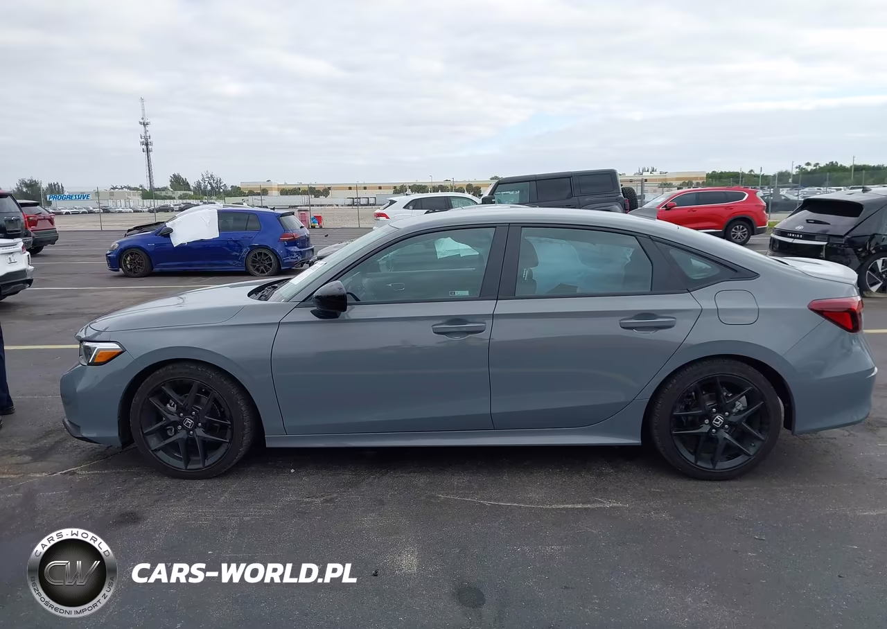 2026 Honda Civic Sport VIN:2HGFE2F51TH557186 - 14