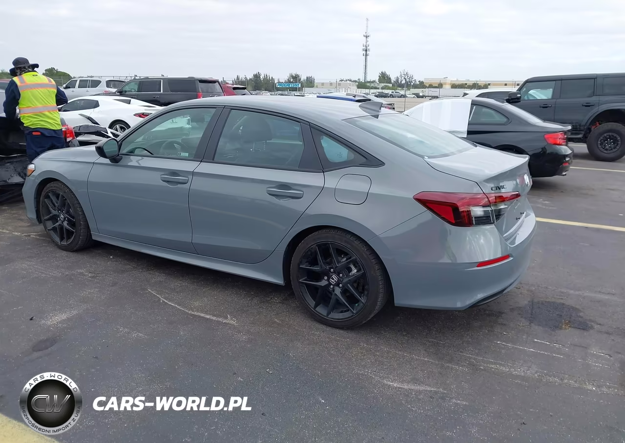 2026 Honda Civic Sport VIN:2HGFE2F51TH557186 - 3