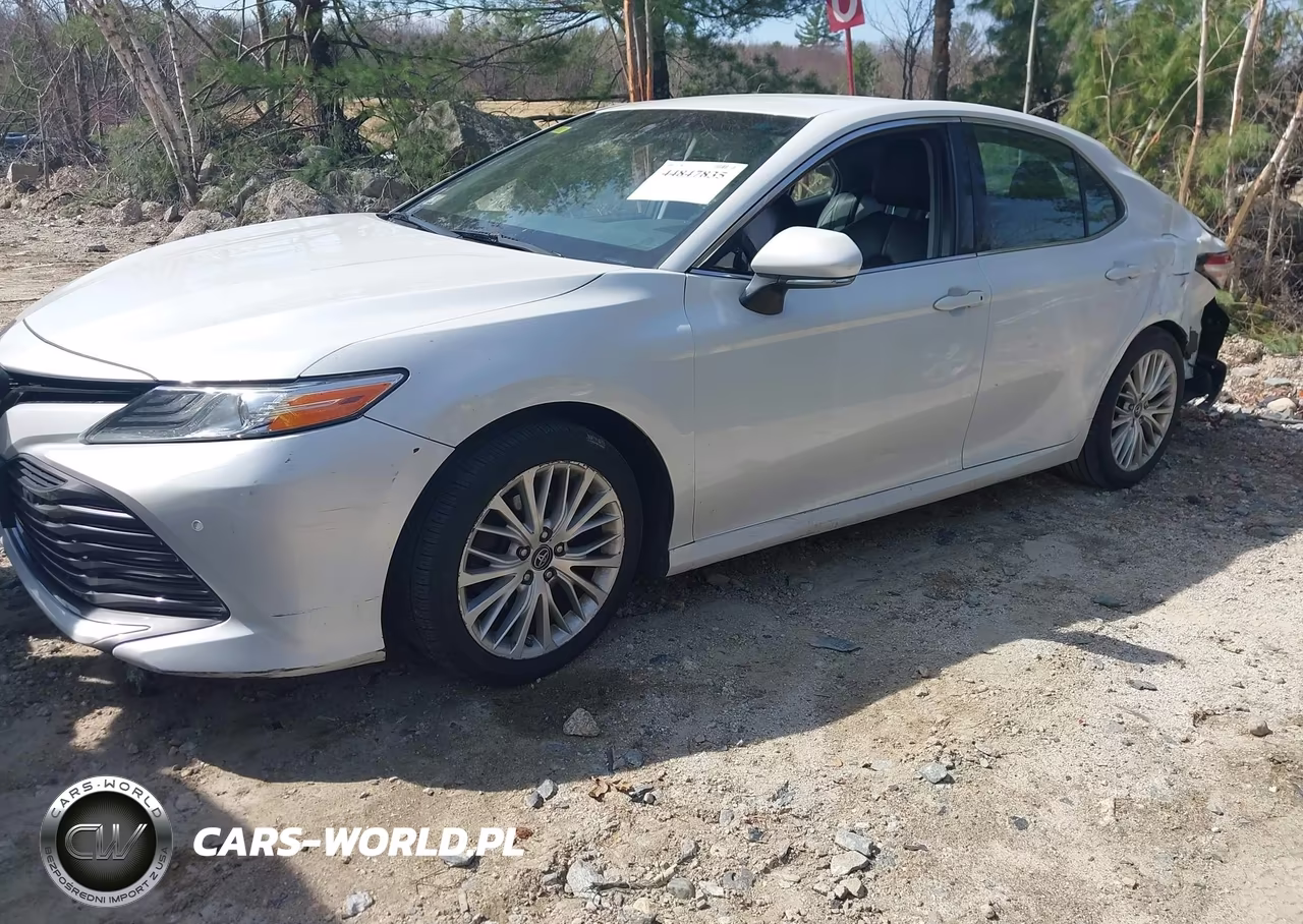 2018 Toyota Camry Xle VIN:4T1B11HK6JU006859 - 2