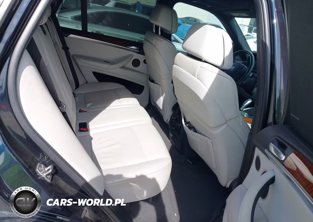 2011 BMW X5 M VIN:5YMGY0C58BLK26388 - 8
