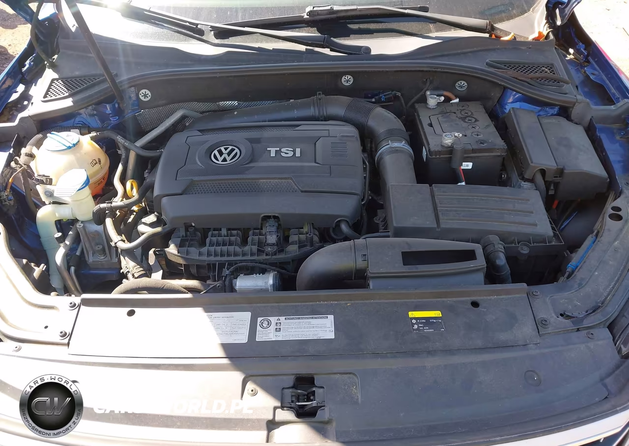 2016 Volkswagen Passat 1.8T R-Line VIN:1VWAT7A37GC068573 - 10