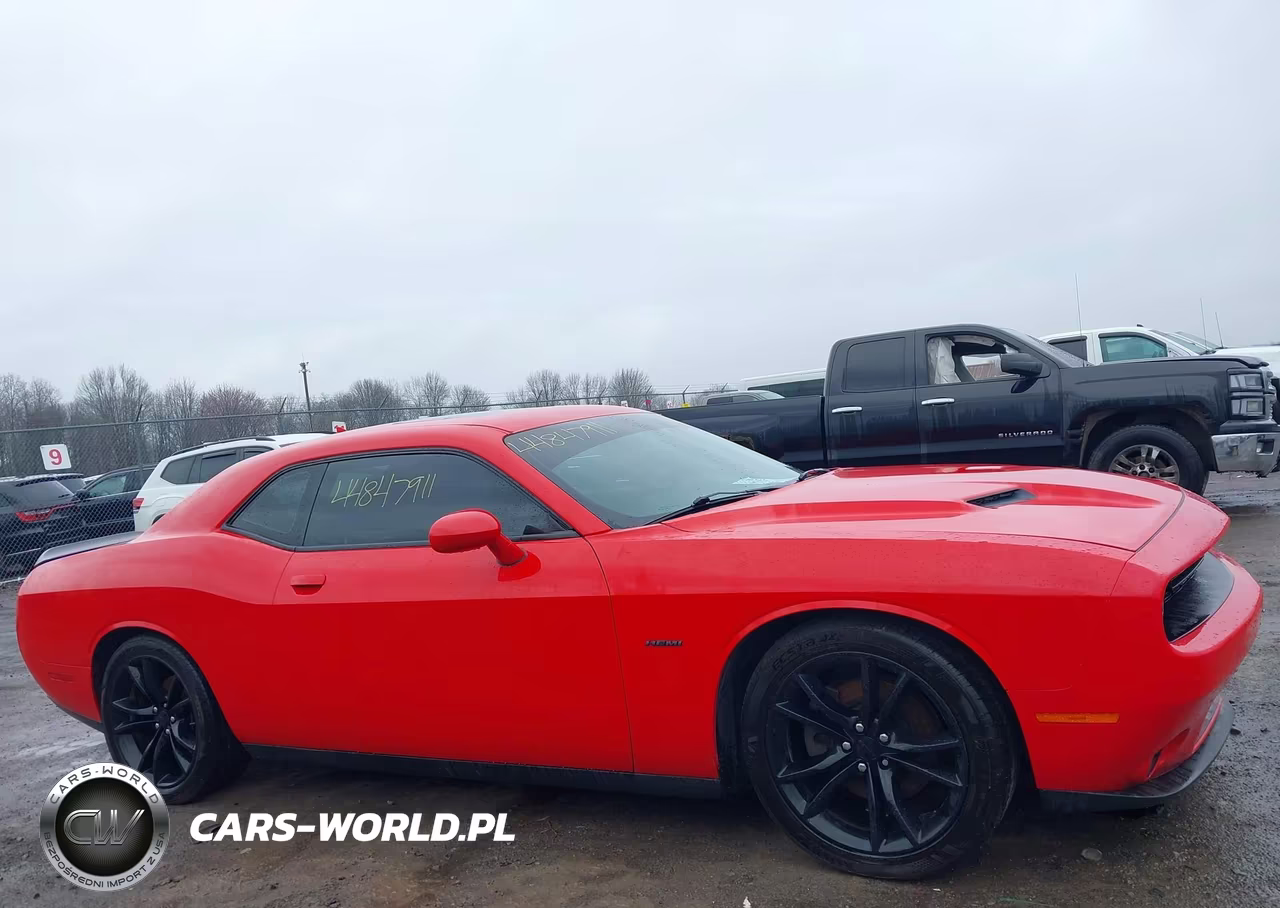 2016 Dodge Challenger R-T Plus VIN:2C3CDZBT2GH185238 - 13
