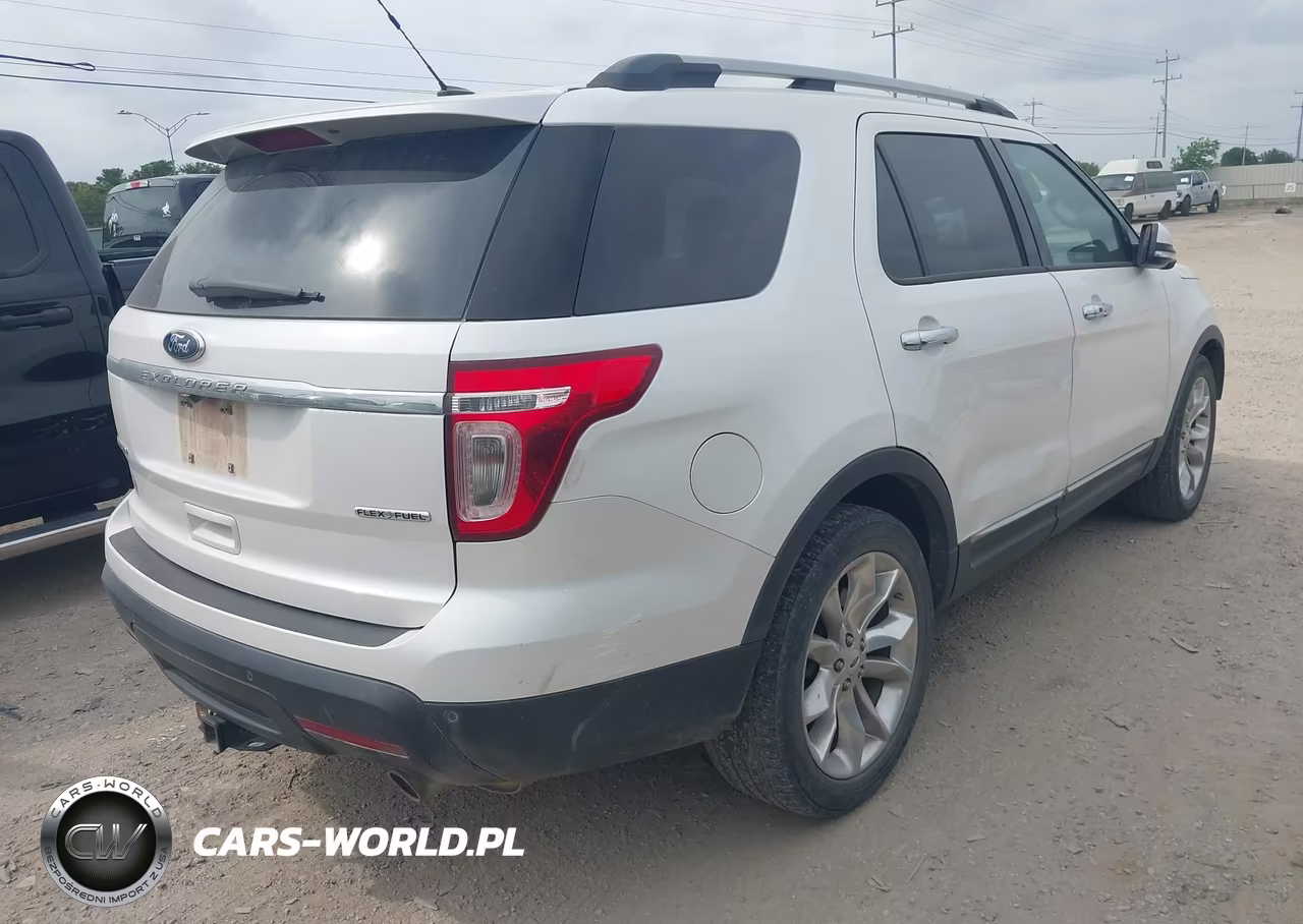 2014 Ford Explorer Limited VIN:1FM5K7F8XEGB17875 - 4