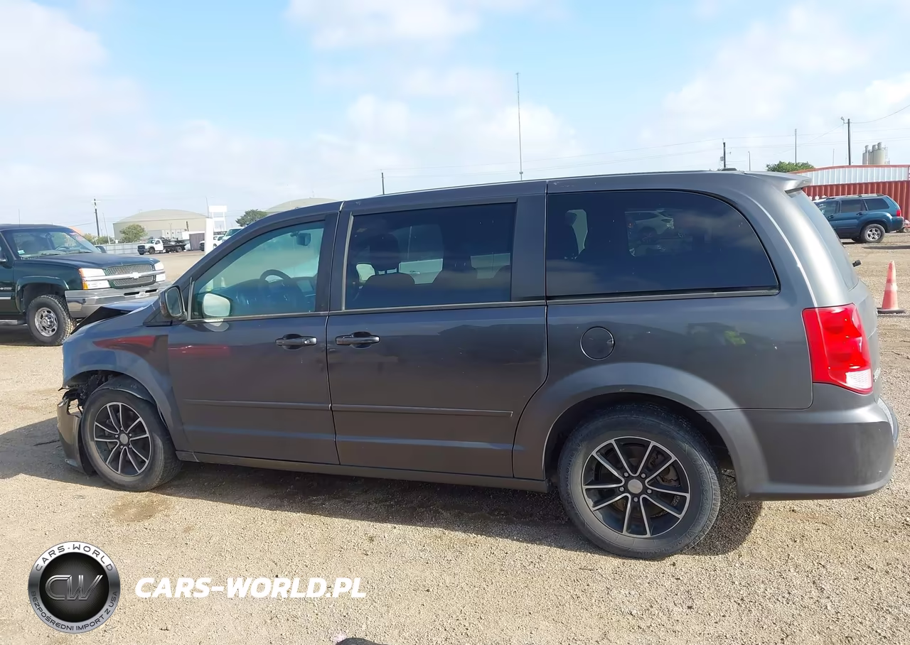 2017 Dodge Grand Caravan Se Plus VIN:2C4RDGBG8HR743134 - 14