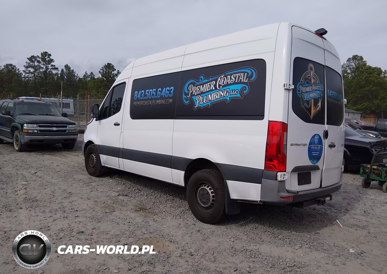 2022 Mercedes-Benz Sprinter 2500 Standard Roof I4 Diesel VIN:W1Y4DBHY9NT082565 - 3