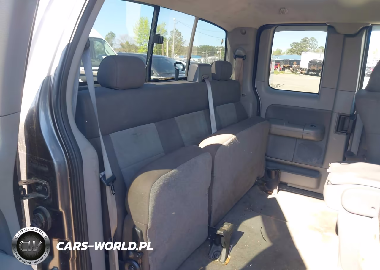 2004 Ford F-150 Stx-Xl-Xlt VIN:1FTRX12W24FA04337 - 8