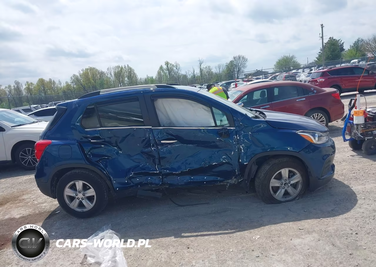 2020 Chevrolet Trax Awd Lt VIN:3GNCJPSB7LL190623 - 11