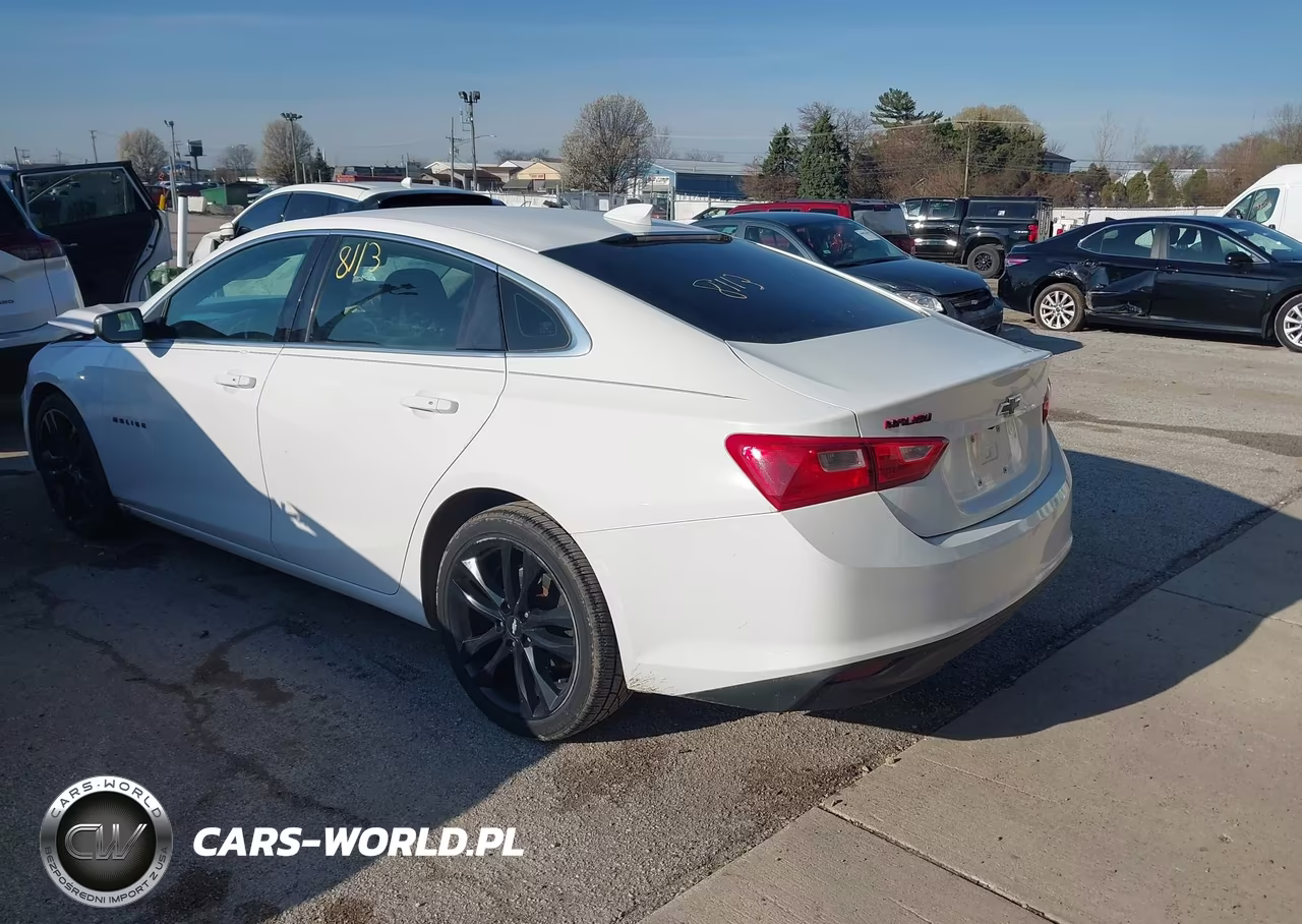 2018 Chevrolet Malibu Lt VIN:1G1ZD5ST4JF223942 - 3