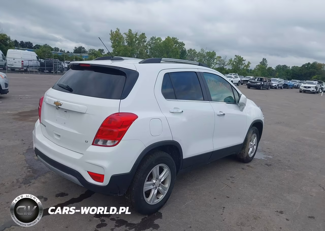 2019 Chevrolet Trax Lt VIN:KL7CJPSB3KB886739 - 4