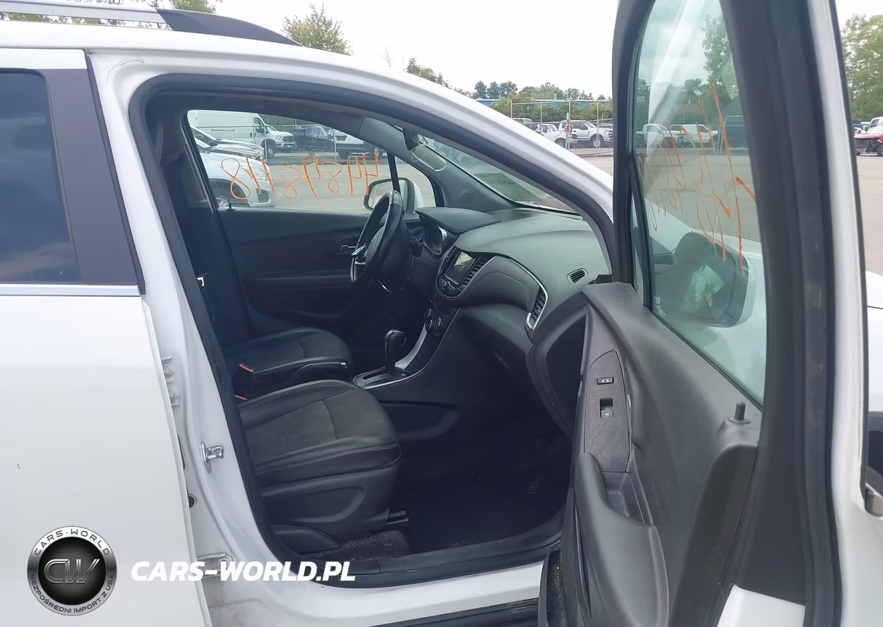 2019 Chevrolet Trax Lt VIN:KL7CJPSB3KB886739 - 5