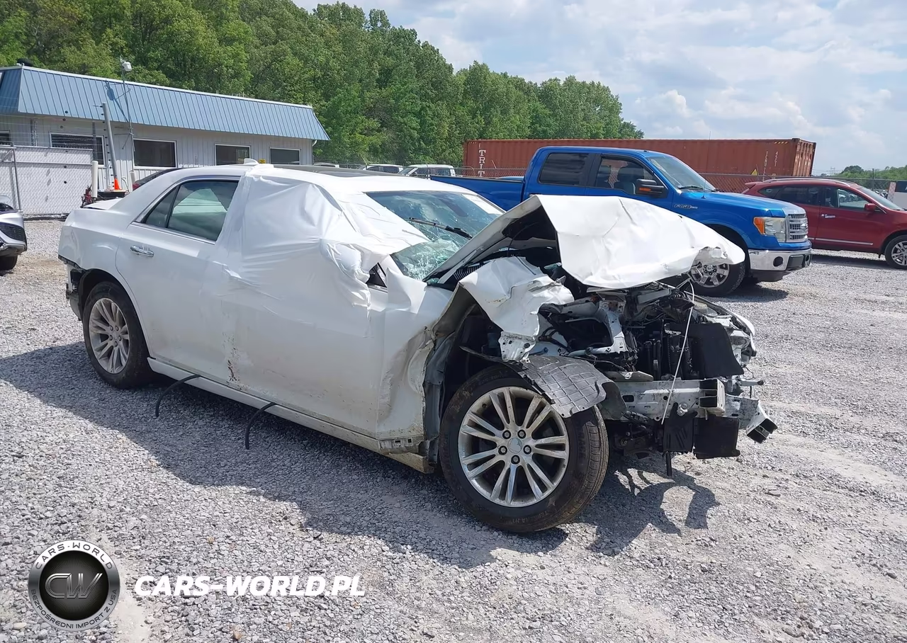 2016 Chrysler 300C