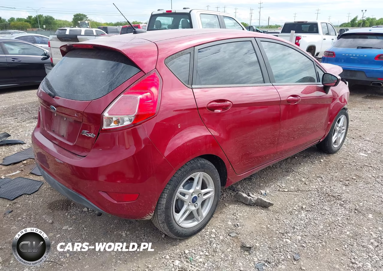 2017 Ford Fiesta Se VIN:3FADP4EJ5HM132126 - 4