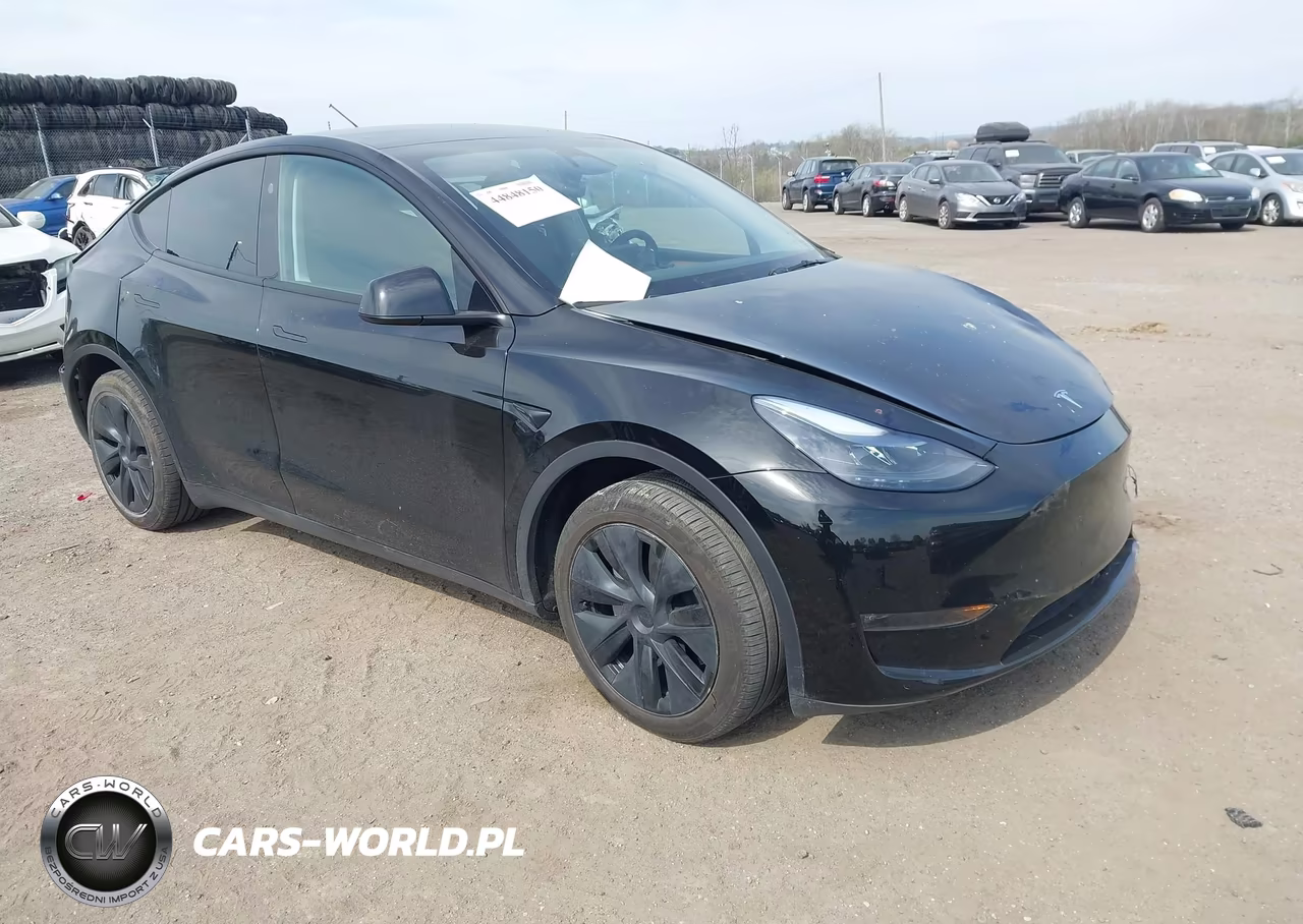 2025 Tesla Model Y Long Range Dual Motor All-Wheel Drive