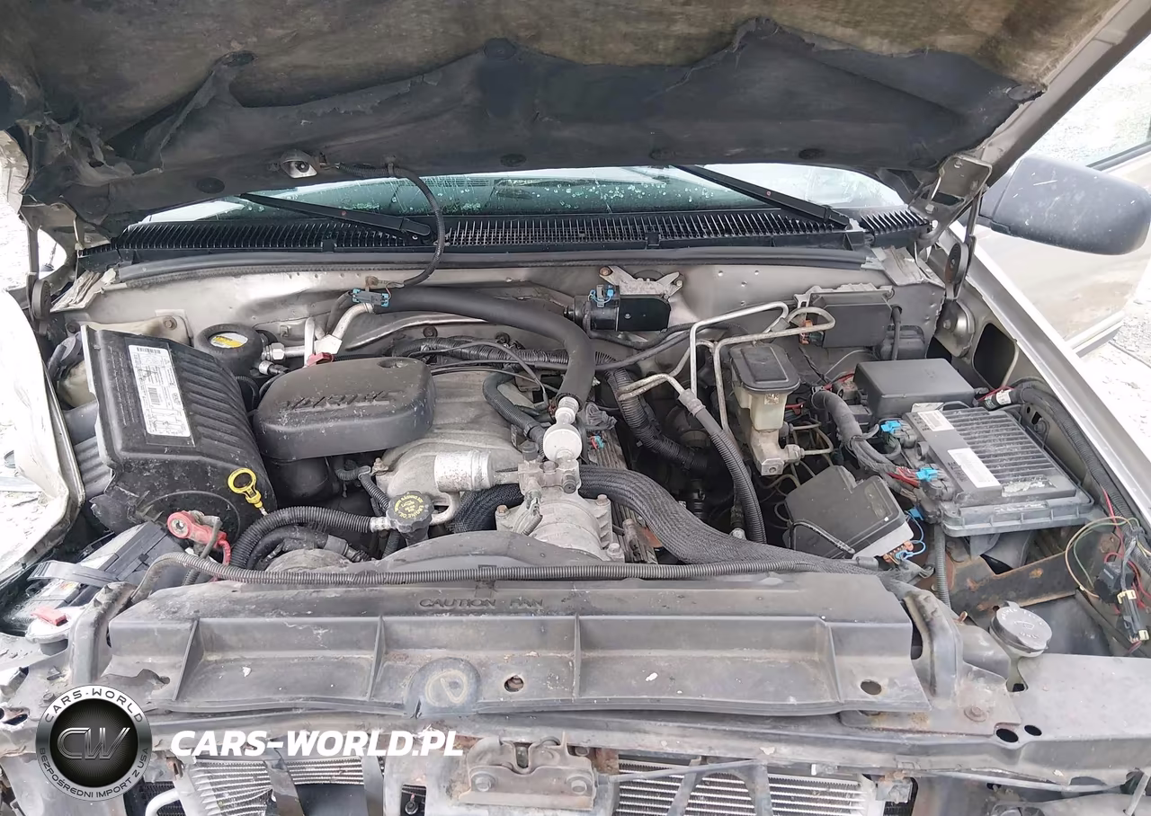 1999 Chevrolet Suburban 2500 VIN:3GNGK26J3XG116441 - 10