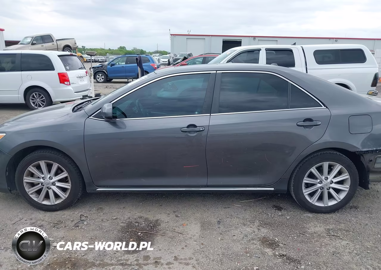 2013 Toyota Camry Xle V6 VIN:4T1BK1FK8DU022386 - 15