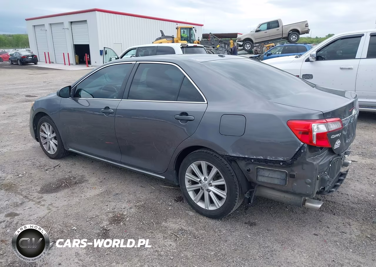 2013 Toyota Camry Xle V6 VIN:4T1BK1FK8DU022386 - 3