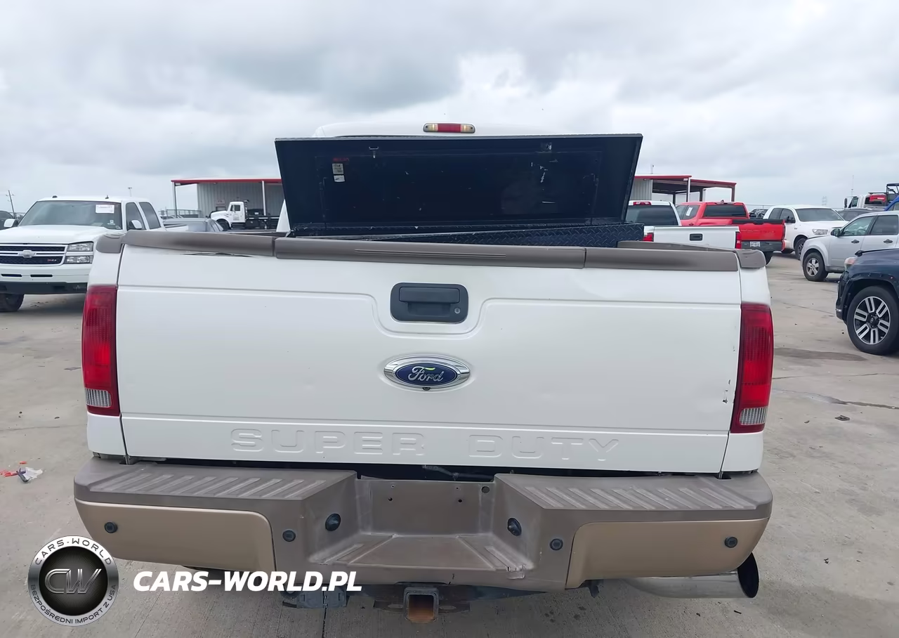2014 Ford F-250 Lariat VIN:1FT7W2BT8EEB11809 - 16