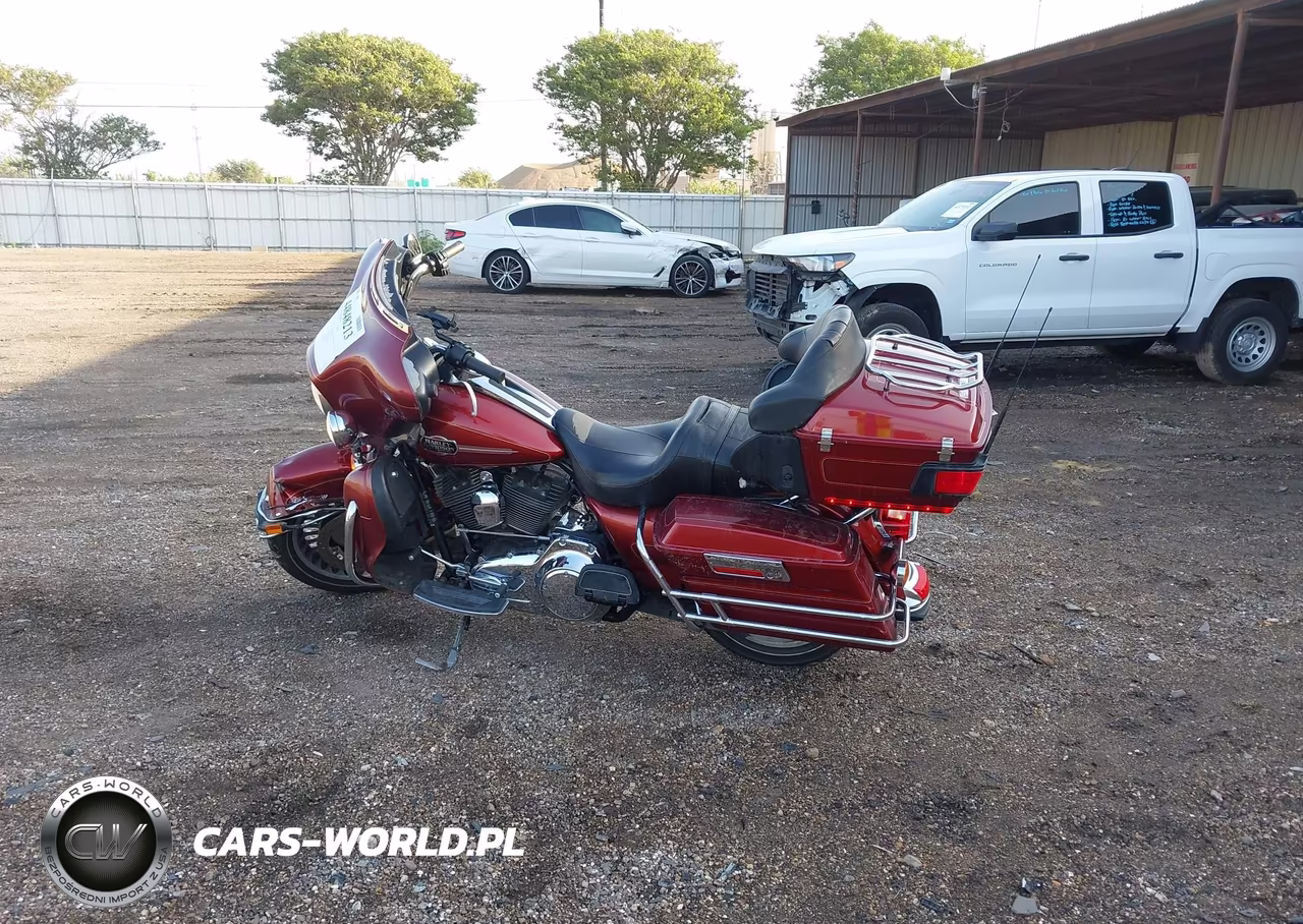 2009 Harley-Davidson Flhtcu VIN:1HD1FC4169Y661231 - 12