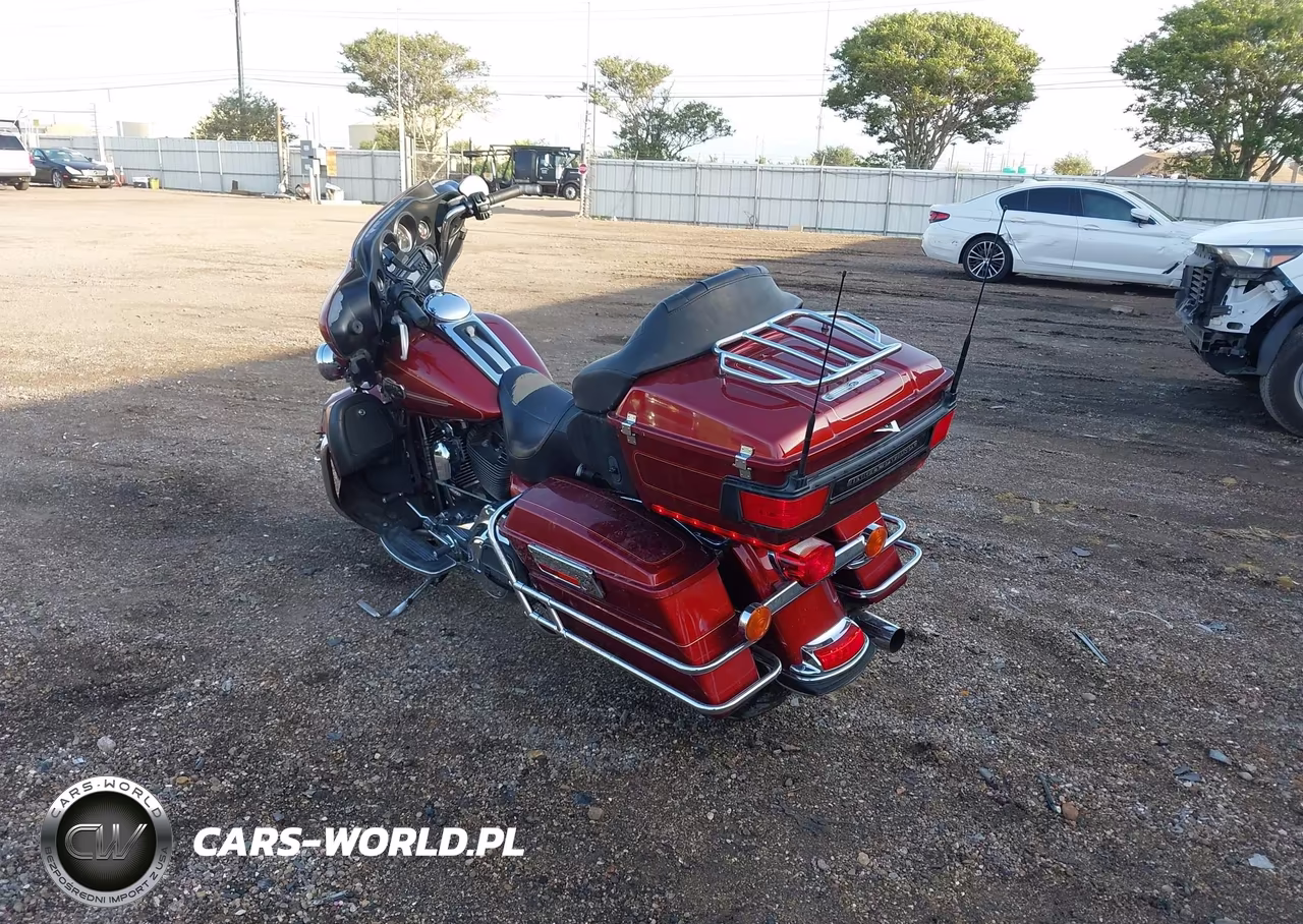 2009 Harley-Davidson Flhtcu VIN:1HD1FC4169Y661231 - 3