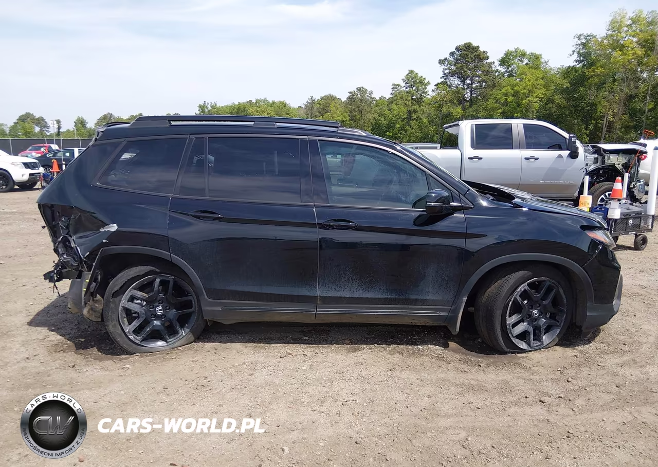 2024 Honda Passport Awd Black VIN:5FNYF8H86RB002652 - 14