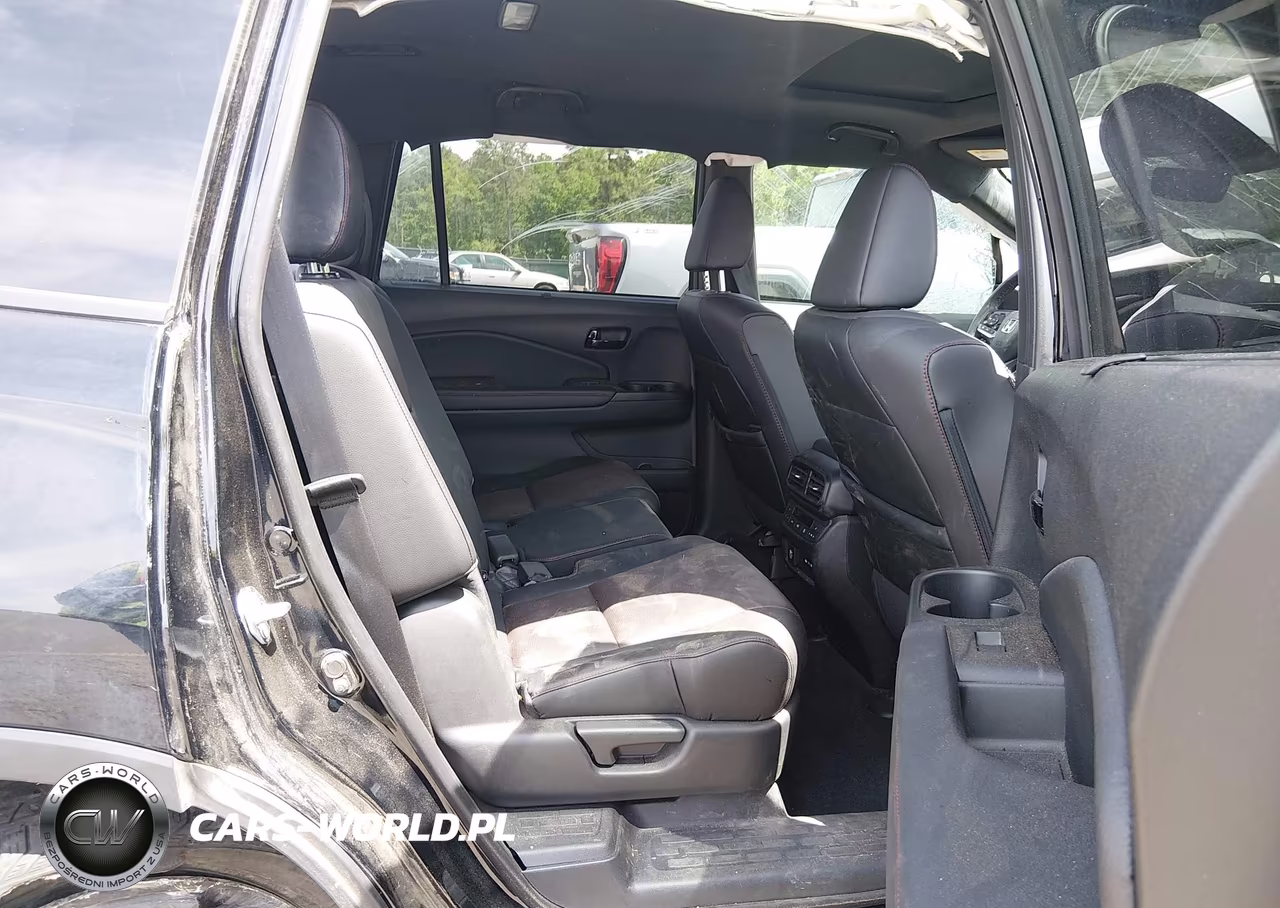 2024 Honda Passport Awd Black VIN:5FNYF8H86RB002652 - 8
