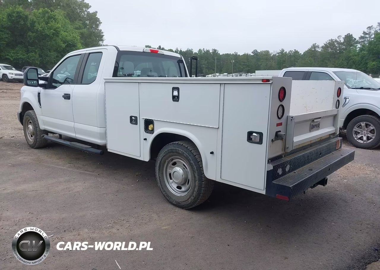 2017 Ford F-250 Xl VIN:1FD7X2A68HEE07423 - 3