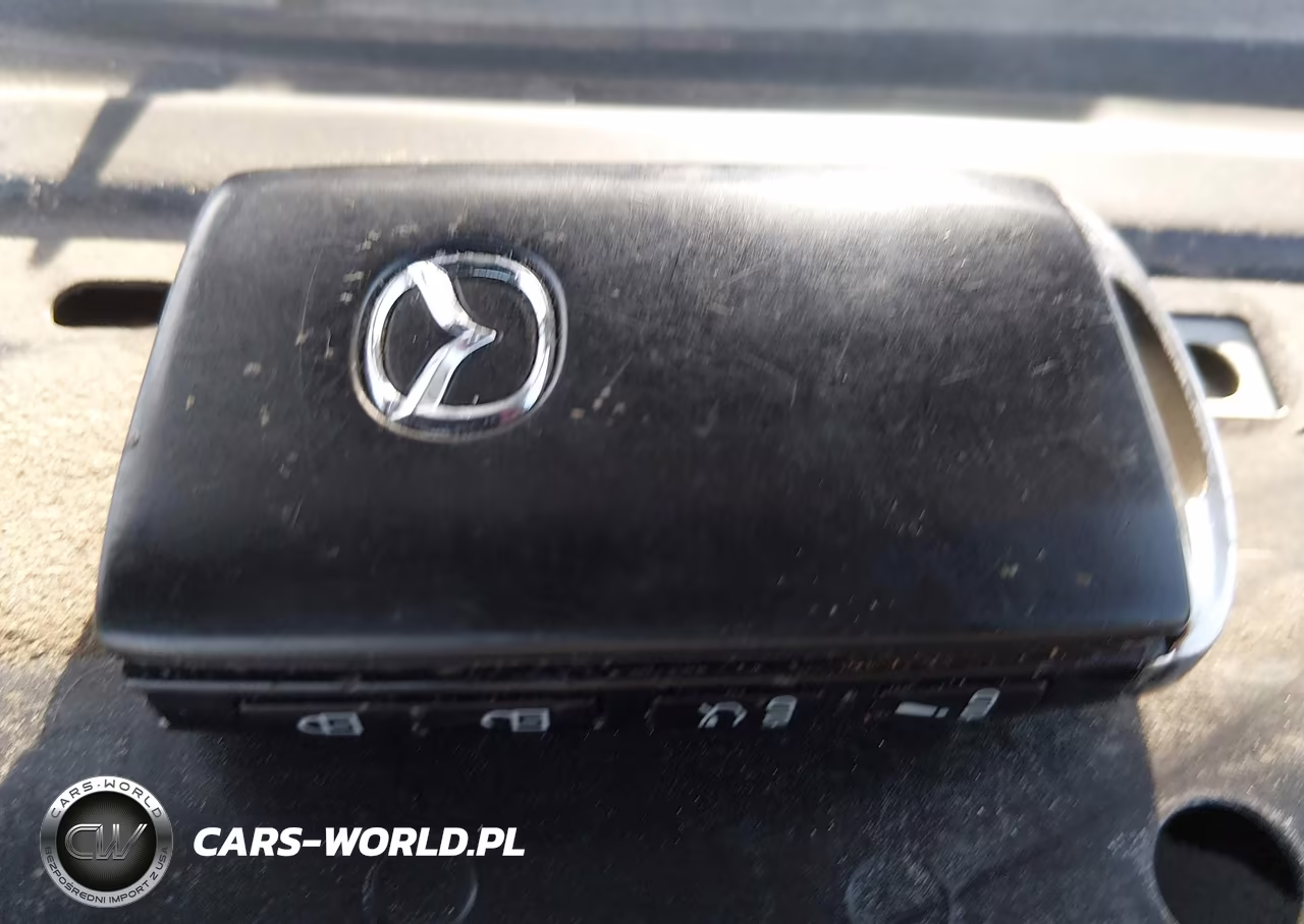 2020 Mazda Mazda3 VIN:JM1BPABL1L1165233 - 11