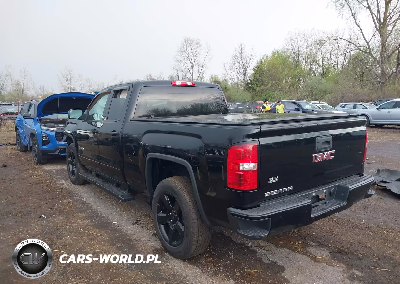 2018 GMC Sierra 1500 VIN:1GTR1LEH2JZ371646 - 3