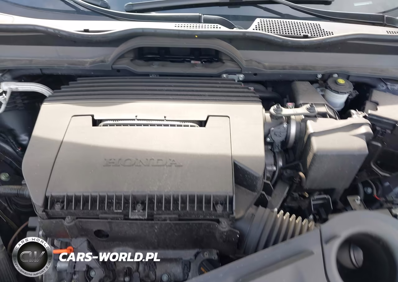 2025 Honda Pilot Touring VIN:5FNYG1H78SB035184 - 10