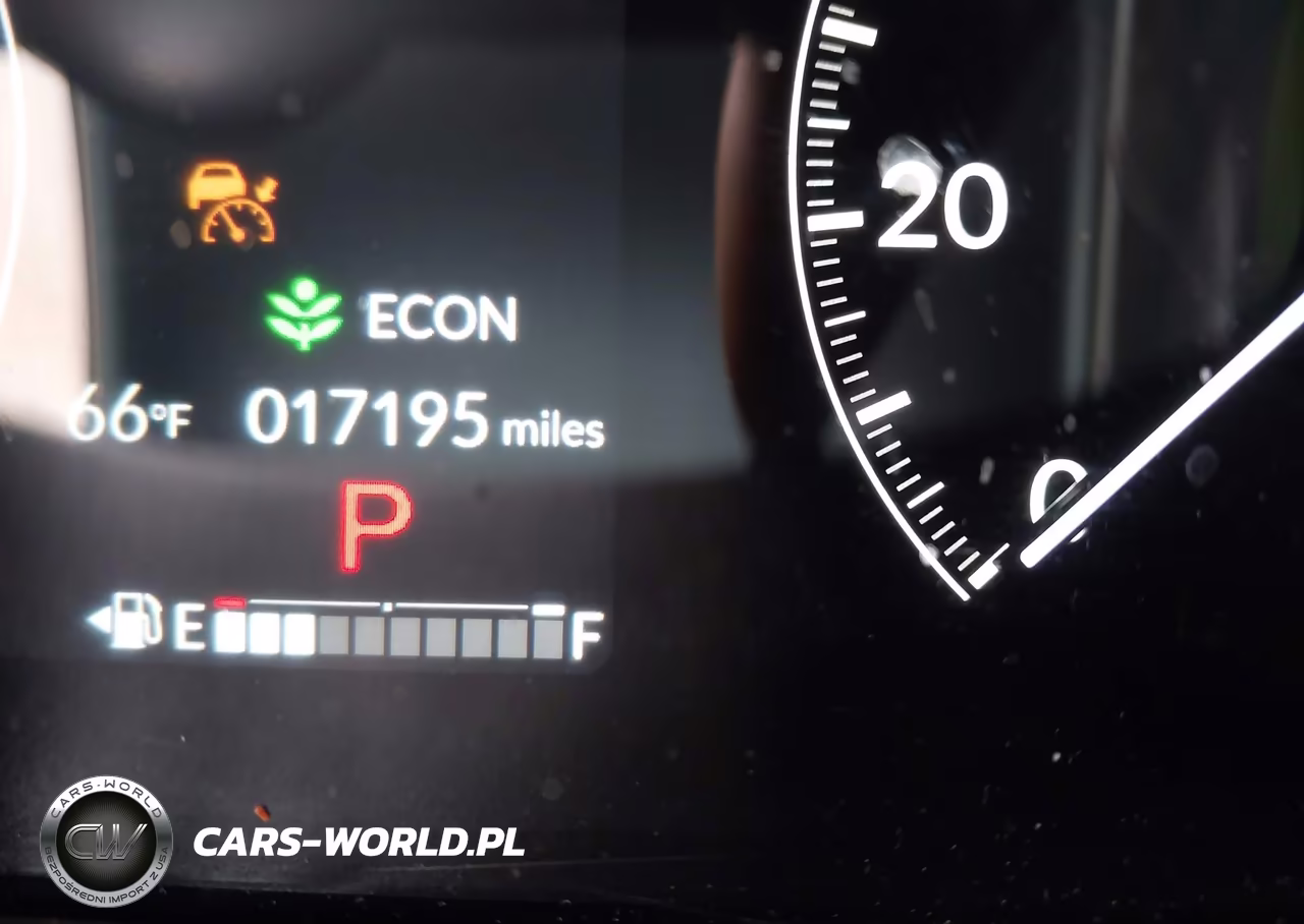 2025 Honda Pilot Touring VIN:5FNYG1H78SB035184 - 15